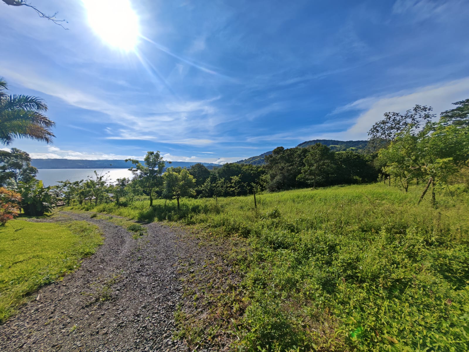 Beautiful 5,058 m² (1.25-Acre) Lot w/ Lake & Volcano View In Tronadora photo 6