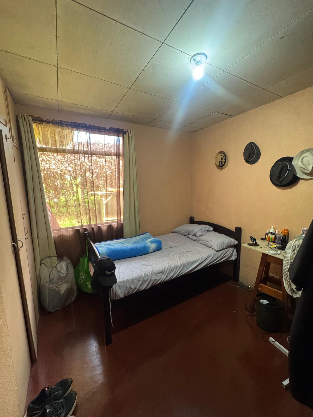 Spacious Home with Lake View and Guest Apartment in Nuevo Arenal photo 13