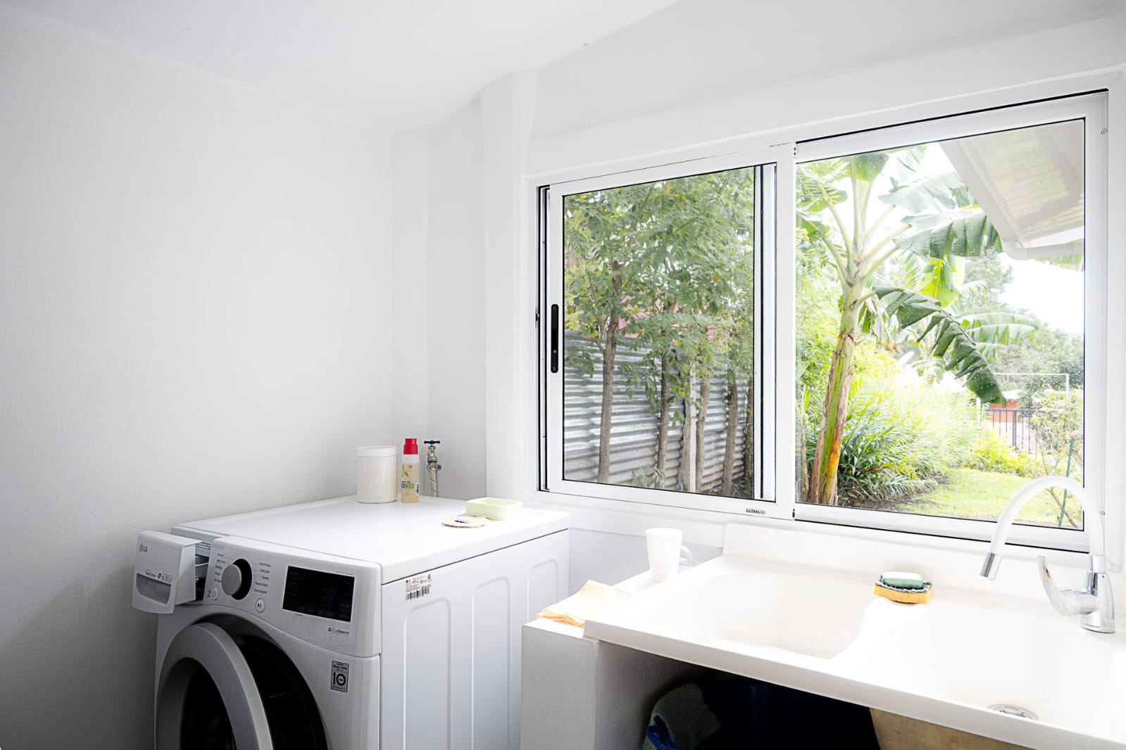 Lovely 3 Bedroom 1 Bathroom Home with Lake Arenal View In Tronadora photo 20