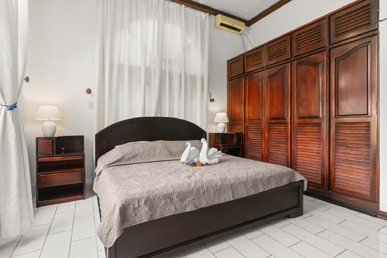 Luxury 19-Bedroom Property with Pools, Gardens & Stunning Ocean Views  photo 33