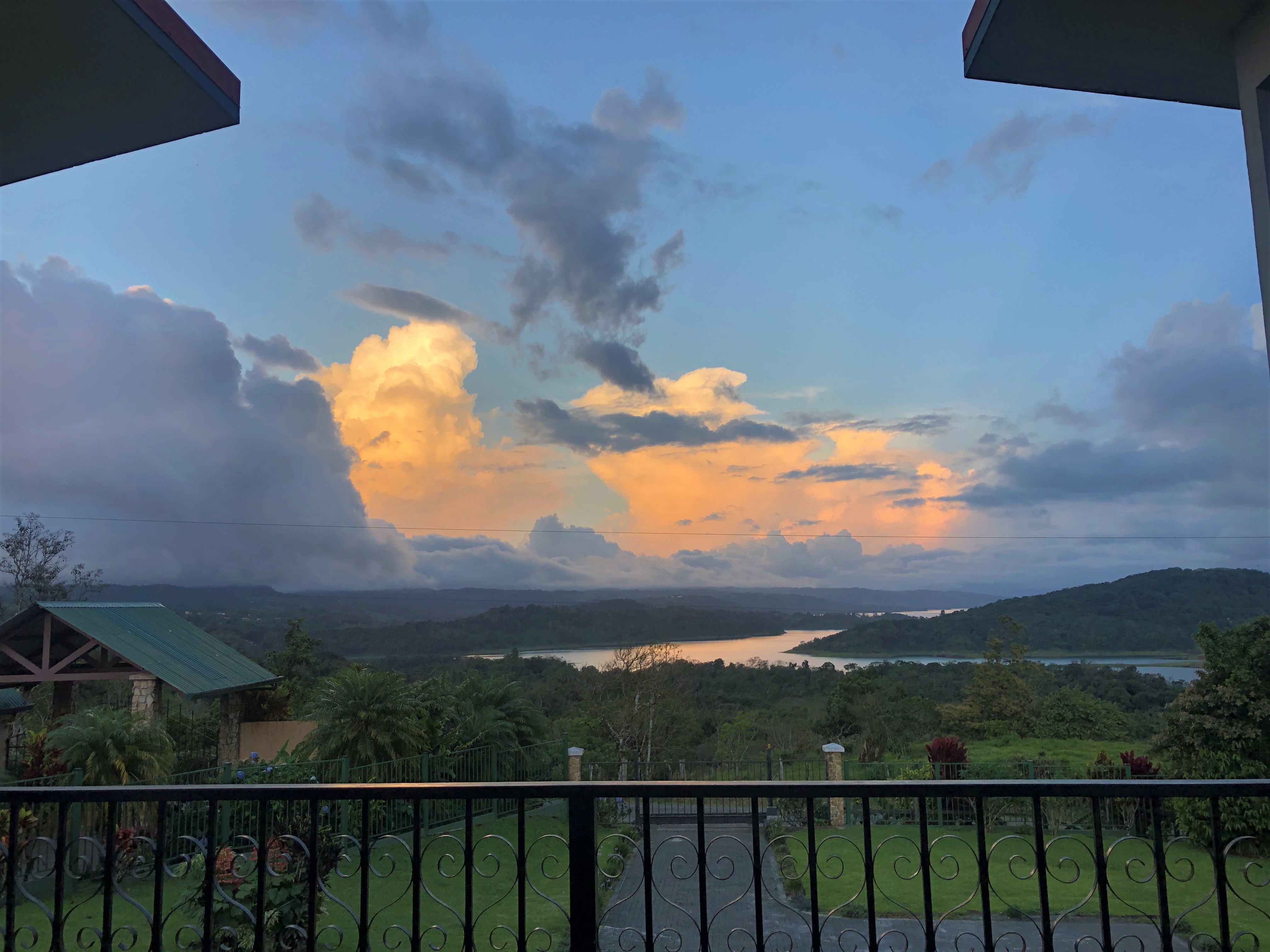 Stunning 374 m² 3BD 3BA Home with Expansive Lake and Volcano Views photo 36