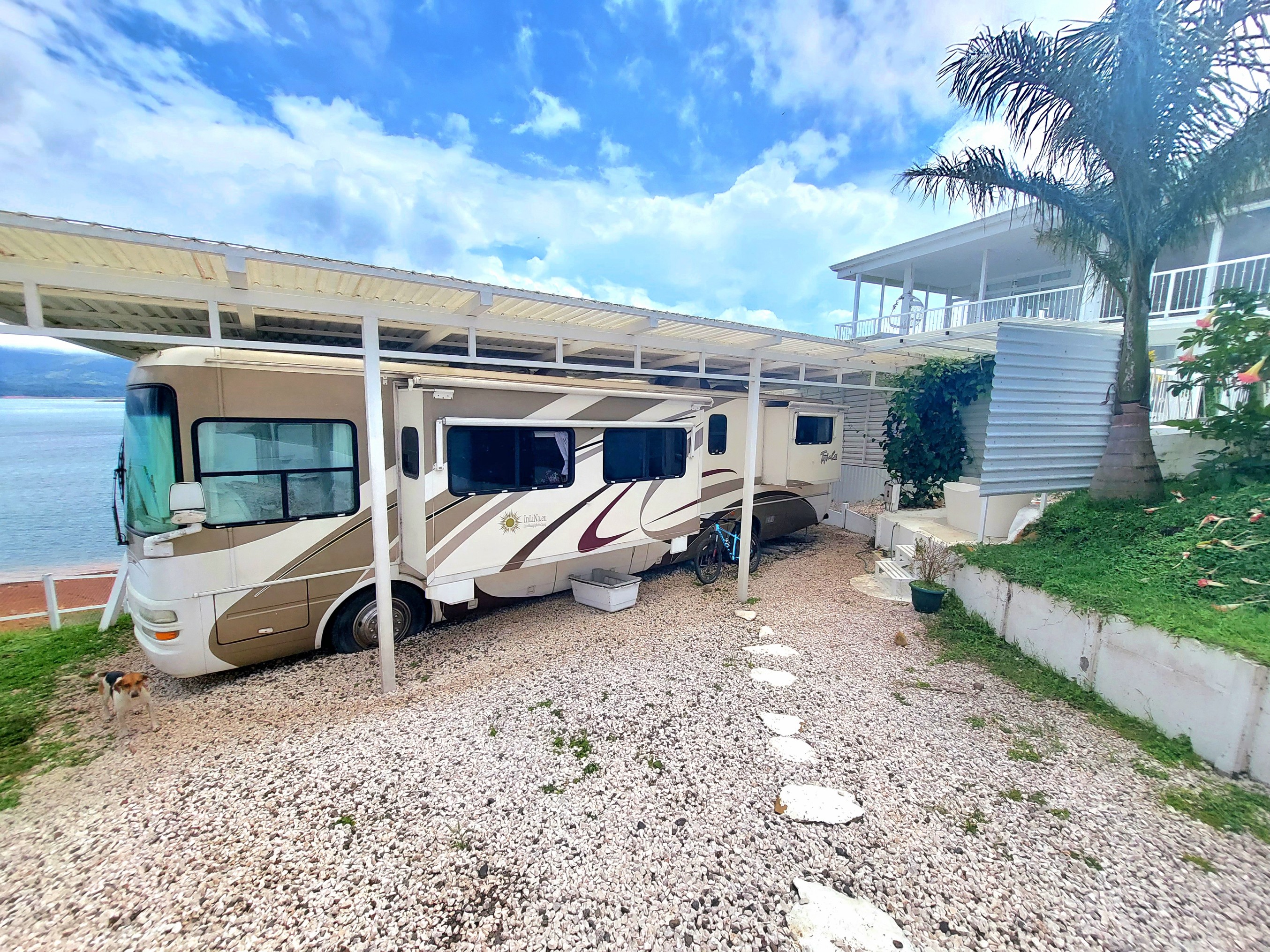 Luxury 7.41 Acre Estate 13 BD 10 BA w/ beautiful views of Lake Arenal & the Volcano  photo 61