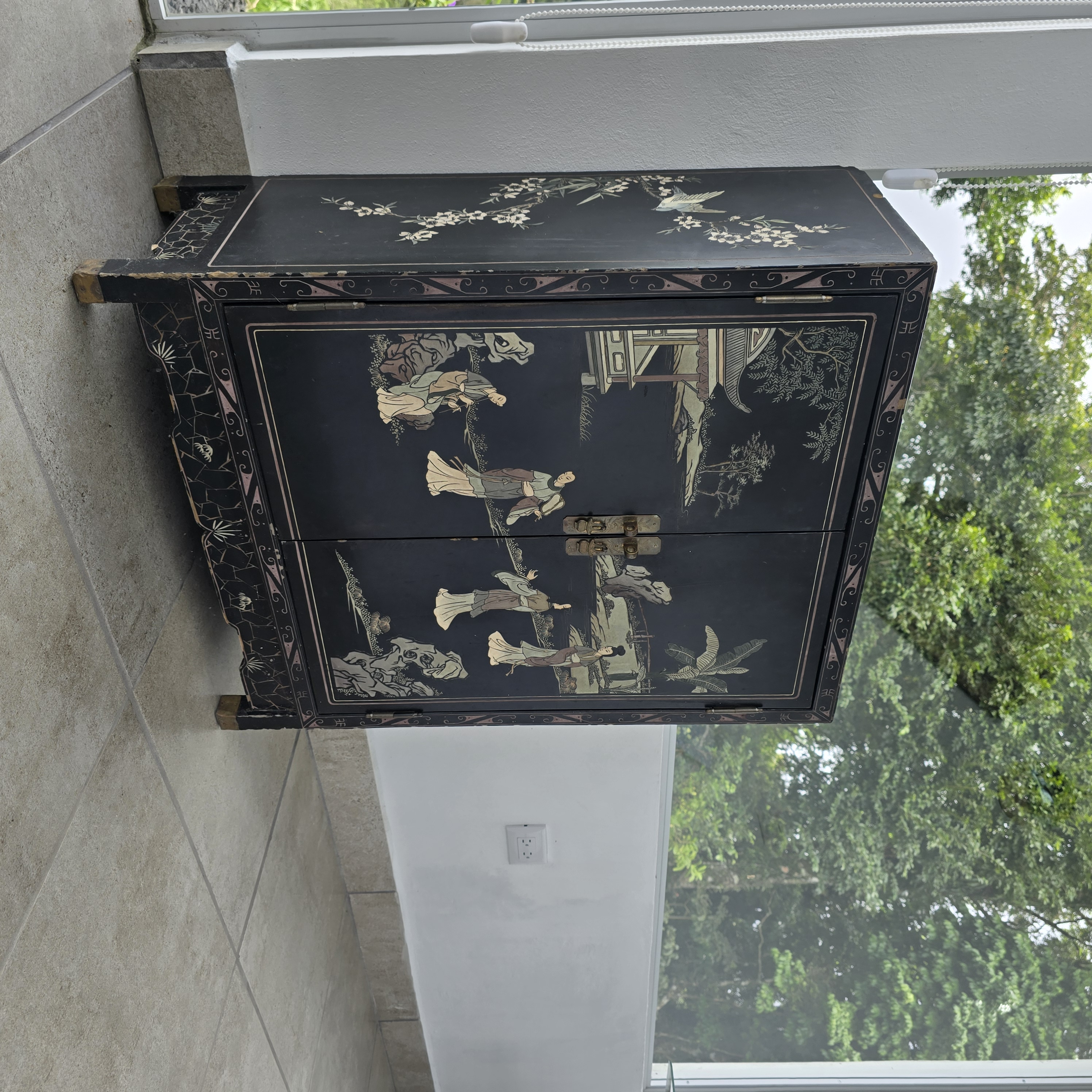 Luxurious Residential Complex with Income Potential in Tronadora photo 22