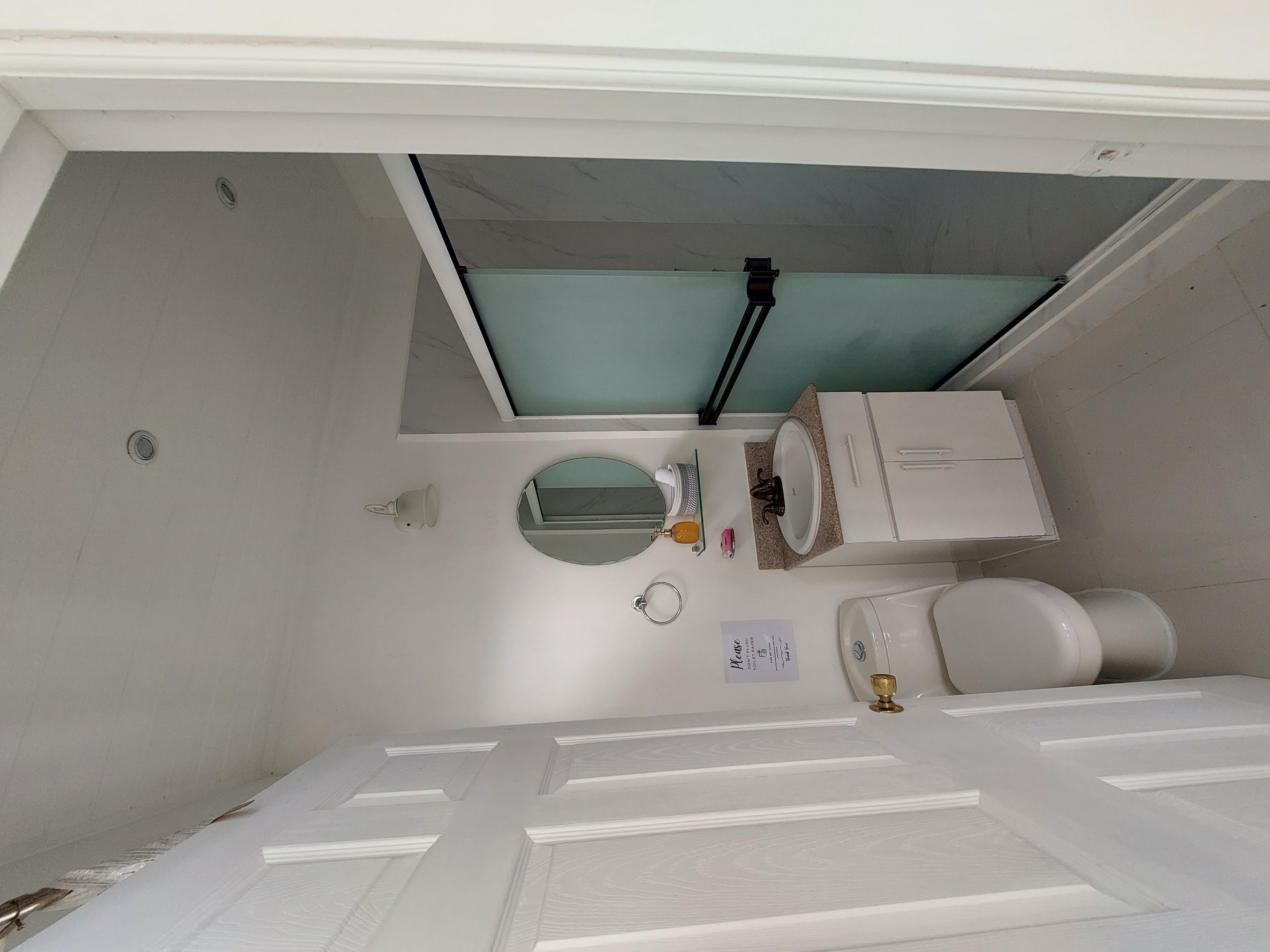 Luxury 7.41 Acre Estate 13 BD 10 BA w/ beautiful views of Lake Arenal & the Volcano  photo 41