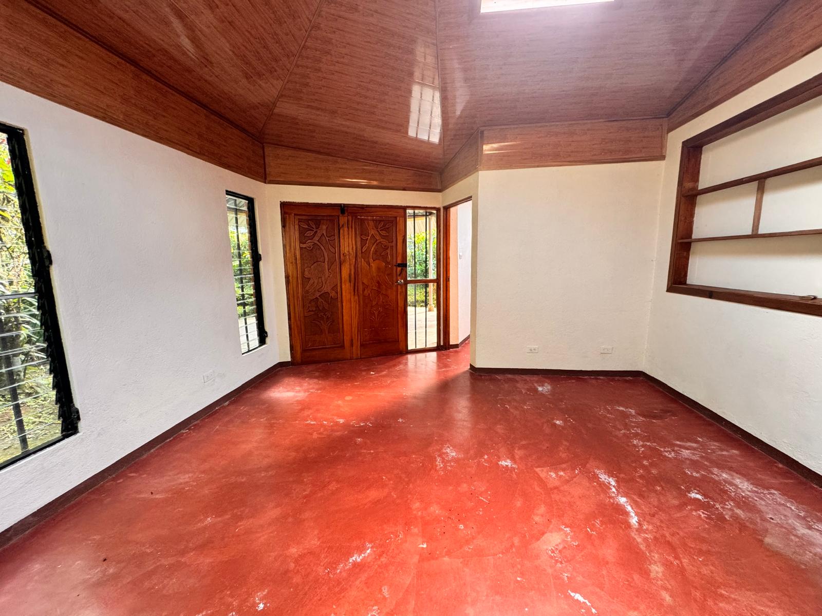 Charming 3 Bedroom 2 Bathroom Home in Nuevo Arenal photo 7