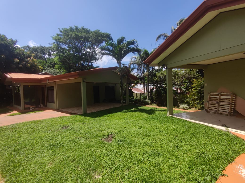 Lovely Home, 3 Bedrooms 2 Bathrooms In Downtown Tilarán photo 9