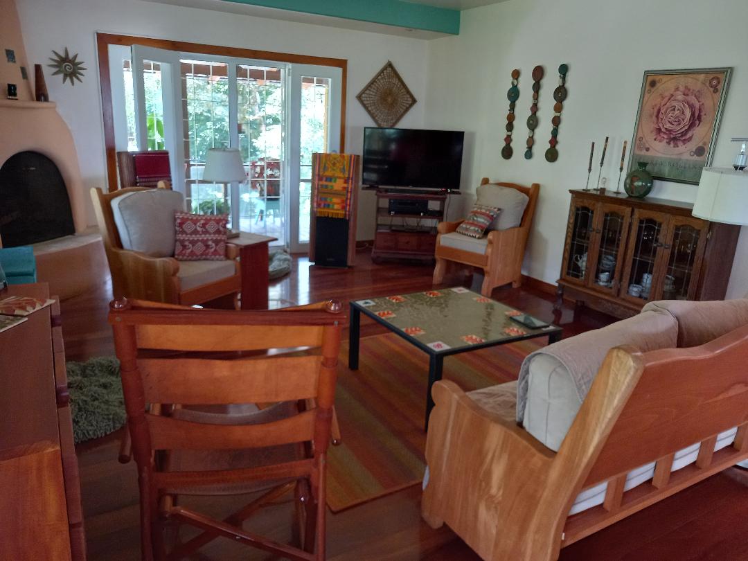 Tranquility Defined – Stunning Home with Lake & Volcano Views on 8.2 Acres photo 12