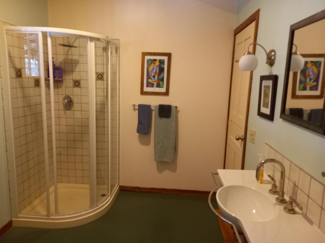 Tranquility Defined – Stunning Home with Lake & Volcano Views on 8.2 Acres photo 22