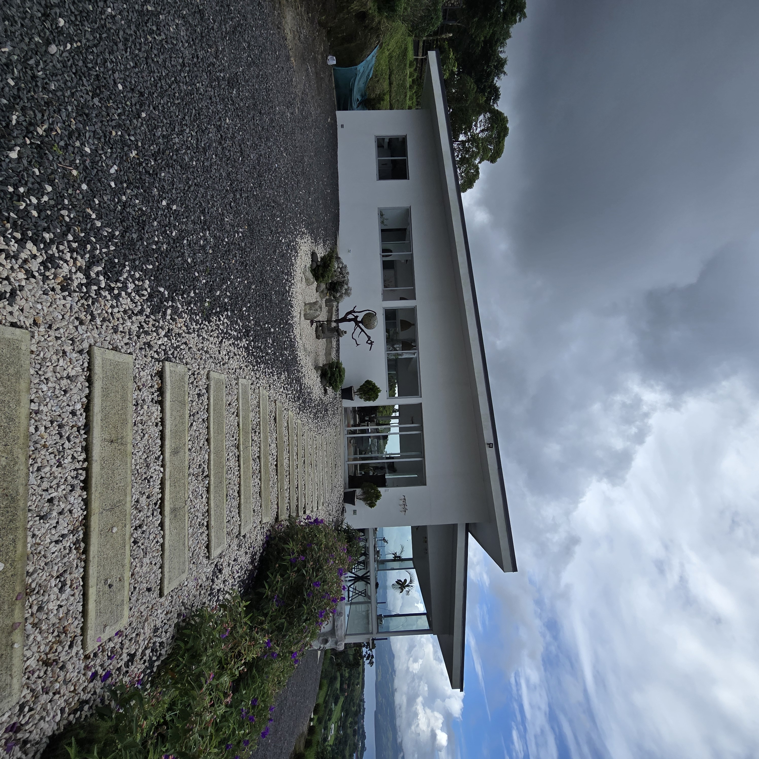 Luxurious Residential Complex with Income Potential in Tronadora photo 28