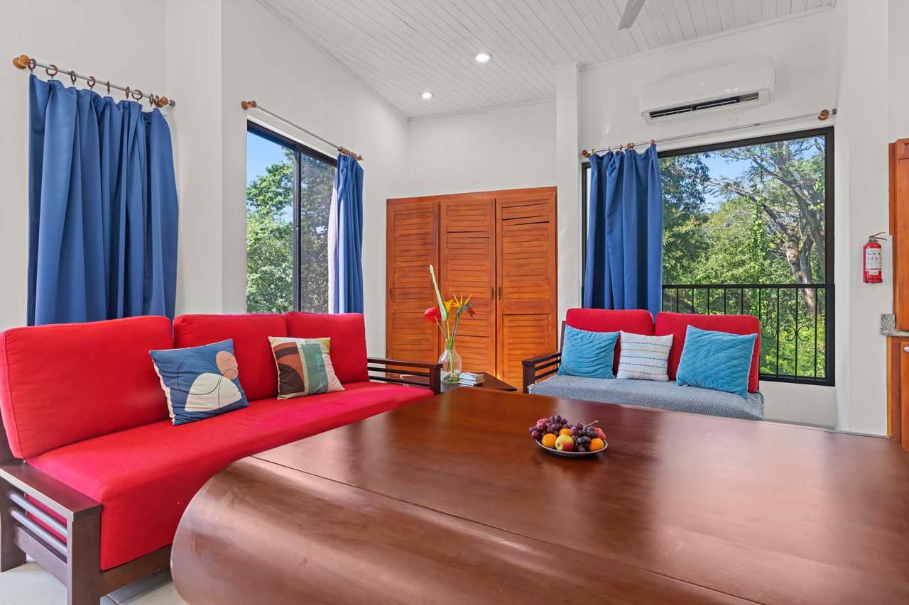 Beautiful 3-Story Property with 4 Apartments, Pool & Panoramic Comforts photo 16