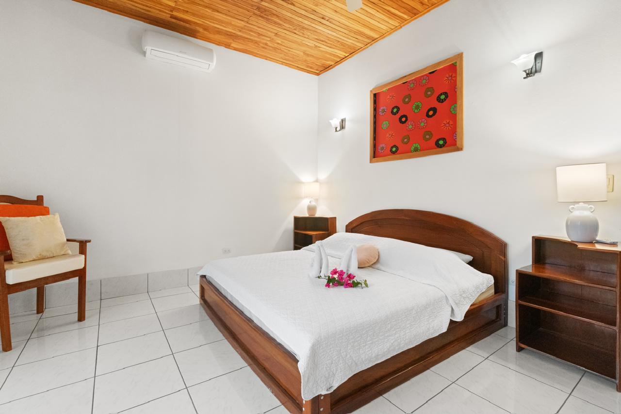 Luxury 19-Bedroom Property with Pools, Gardens & Stunning Ocean Views  photo 29