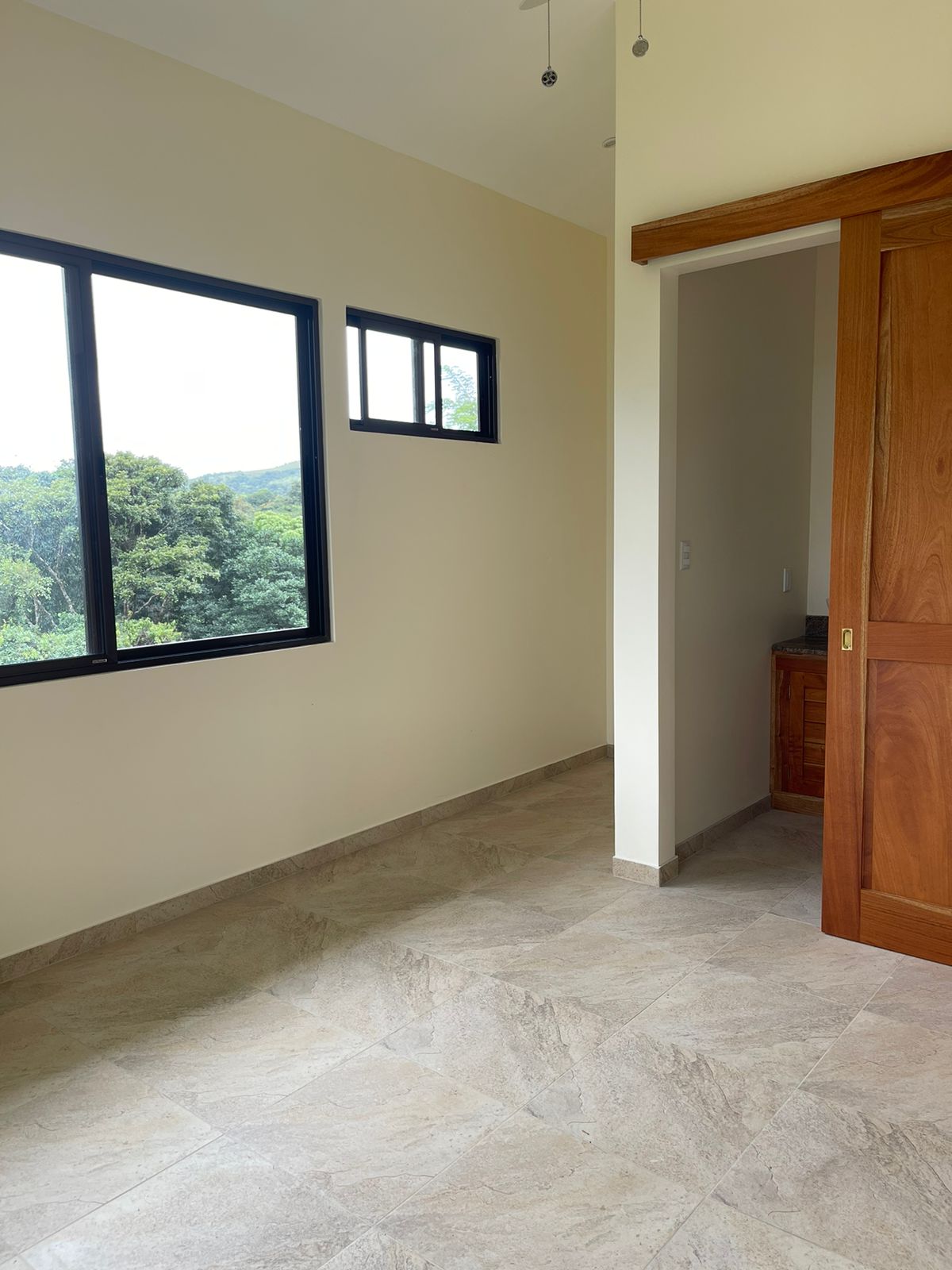 Charming 132 m² Home on 5,000 m² Lot w/ Creek in a Gated Community photo 19