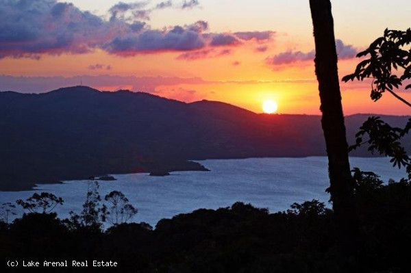 Modern Bali-Style Home, 8 BD, 5 BA 3,70 Acre In Nuevo Arenal photo 36