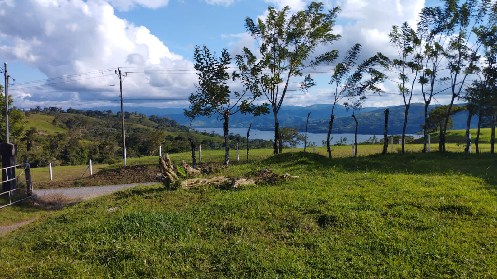 16-Hectare Farm with a Private Well and Views of Lake Arenal in Nuevo Arenal photo 48
