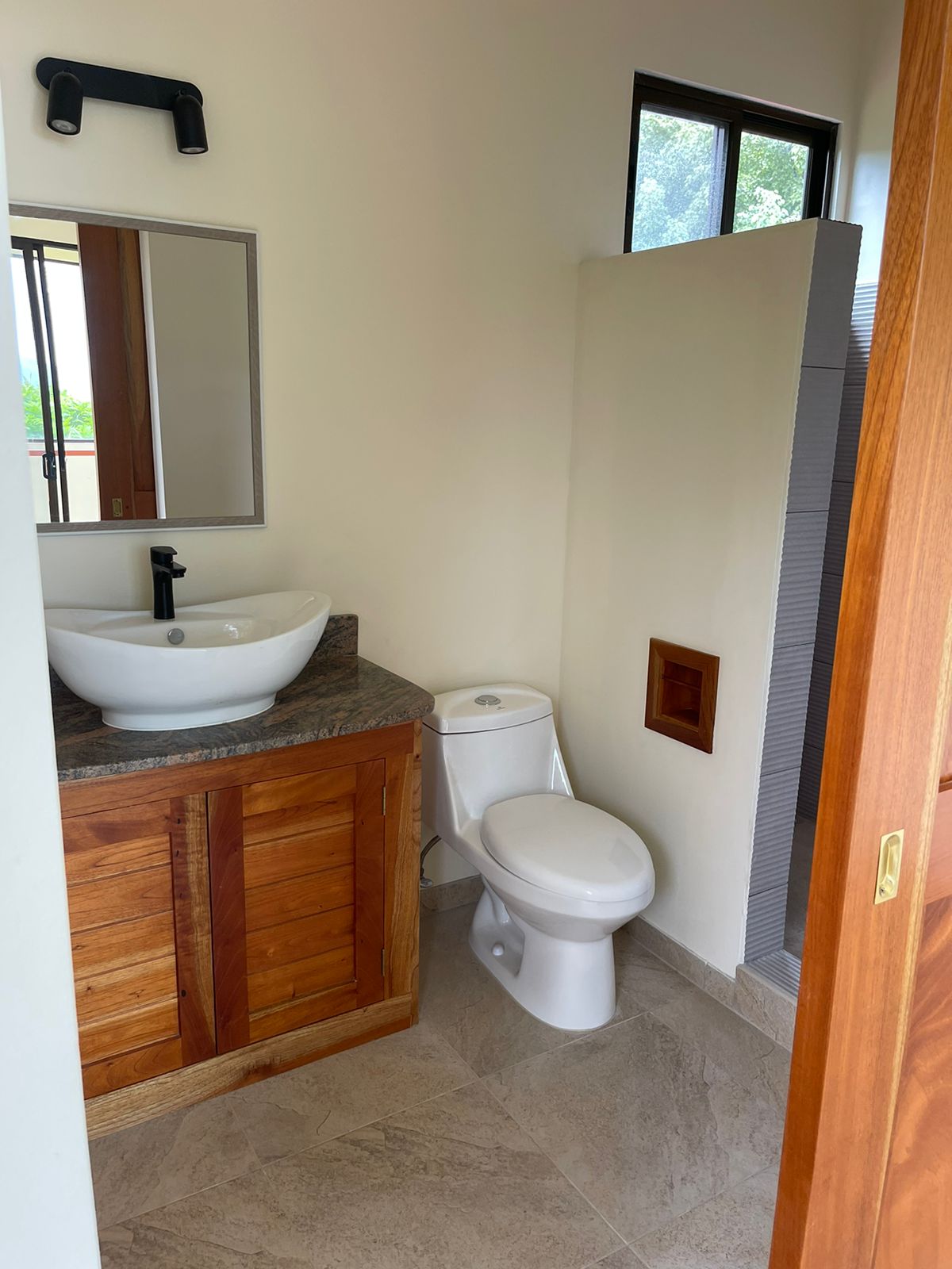 Charming 132 m² Home on 5,000 m² Lot w/ Creek in a Gated Community photo 25