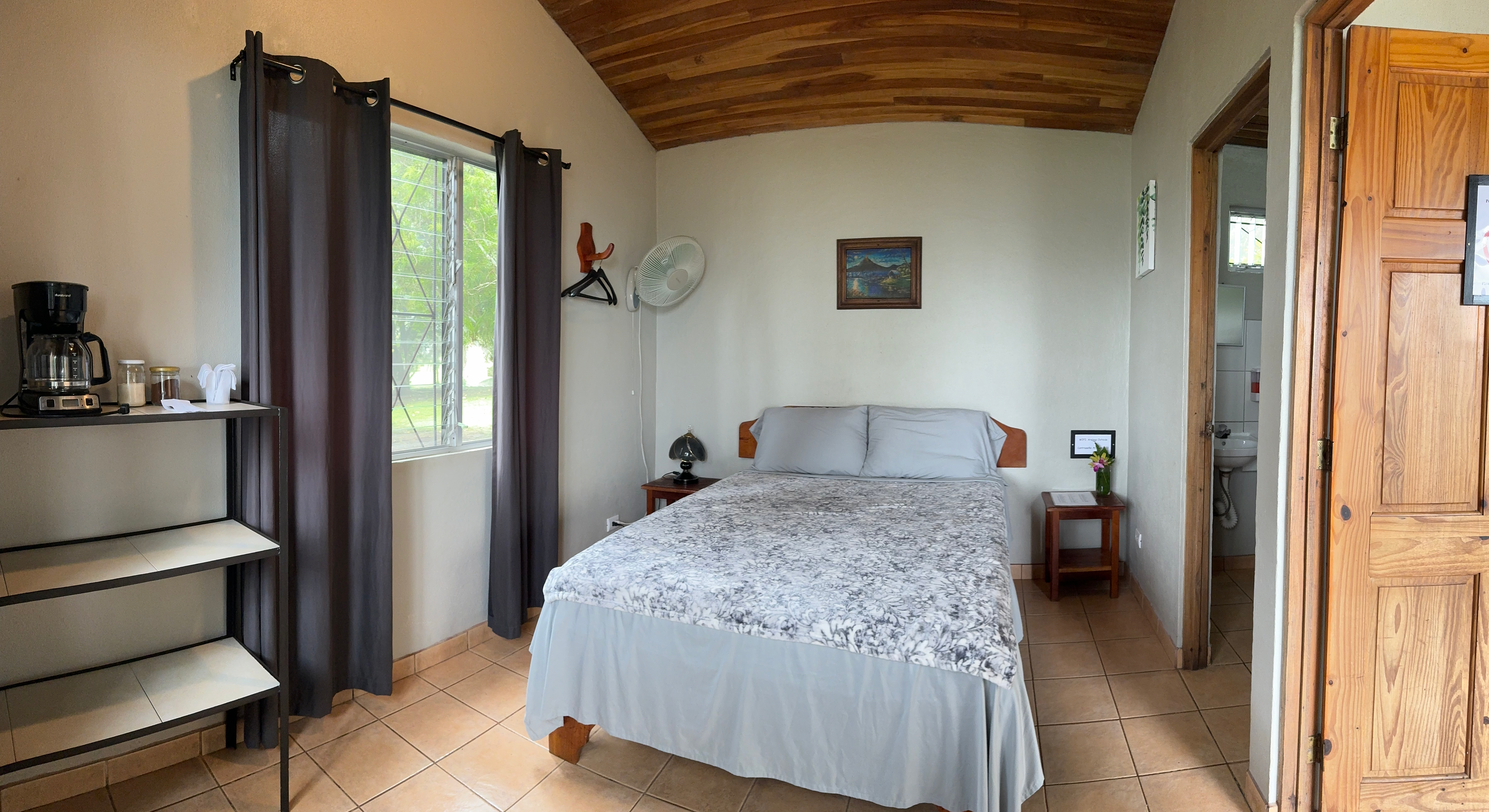 Commercial property: main house + 5 cabins + greenhouse + stable in Cinco Esquinas  photo 46