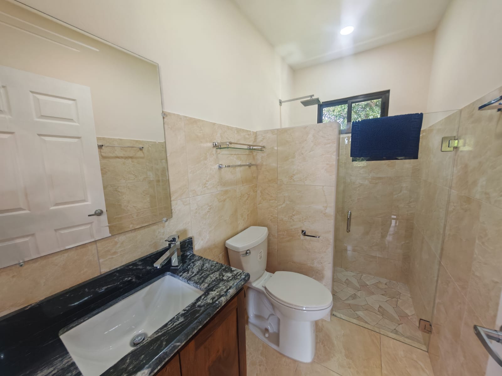 Cozy Modern Home 2BA 1BA with Lake and Mountain Views in San Luis photo 14