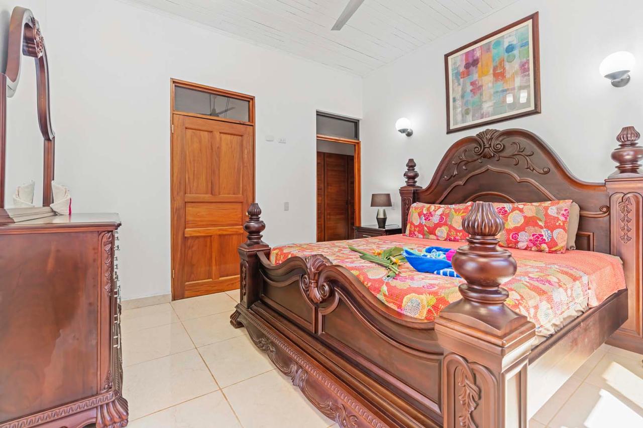 Beautiful 3-Story Property with 4 Apartments, Pool & Panoramic Comforts photo 26