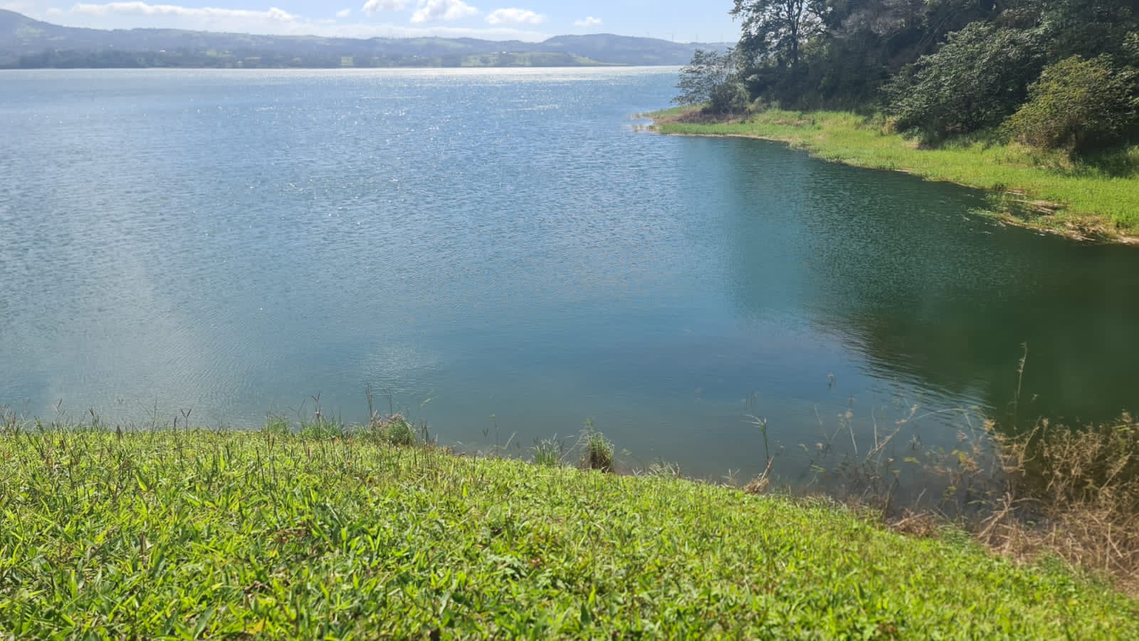 Spectacular Studio Apt + 2500 m2 Lot+ Lake Access Property in Nuevo Arenal photo 17