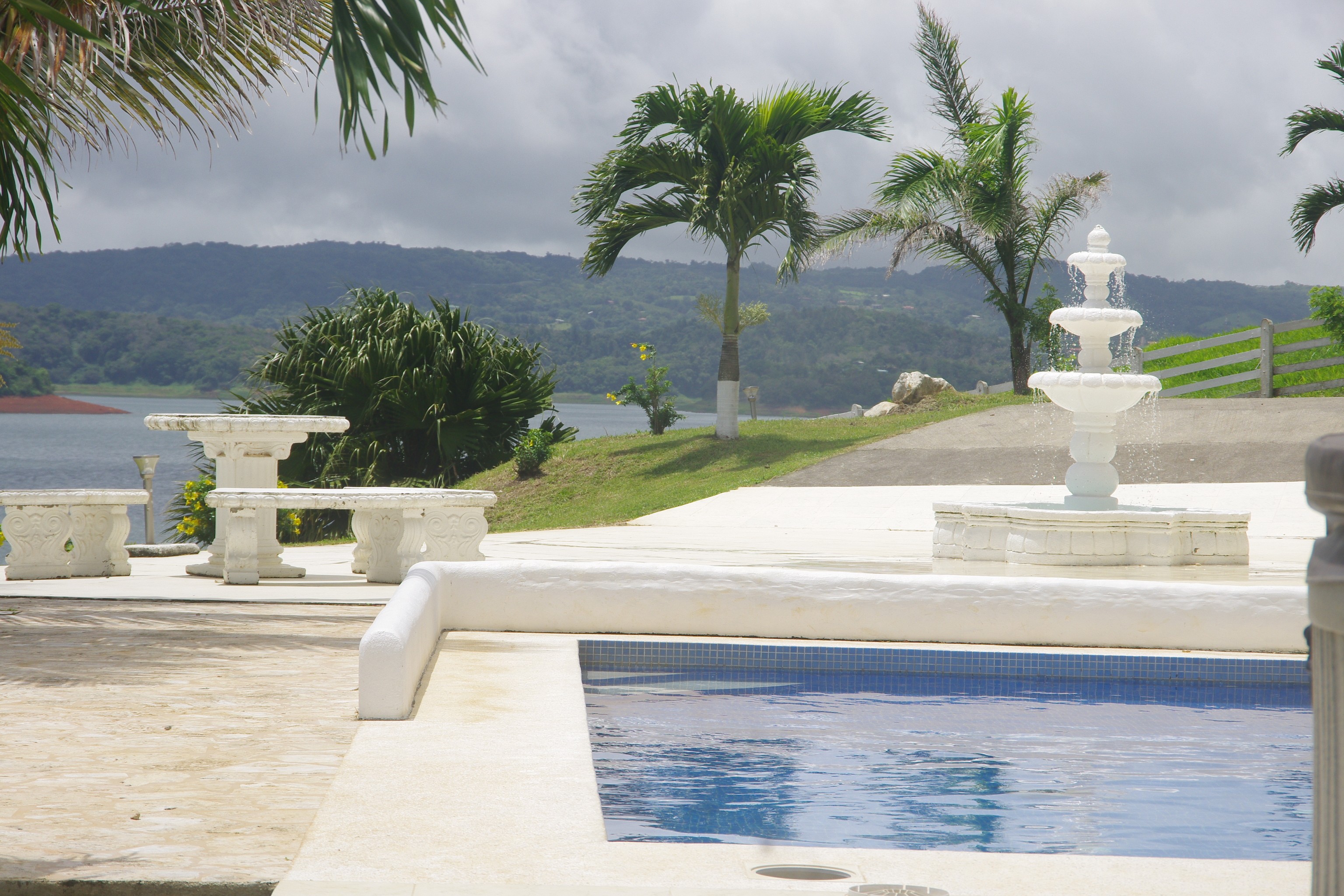 Luxury 7.41 Acre Estate 13 BD 10 BA w/ beautiful views of Lake Arenal & the Volcano  photo 57