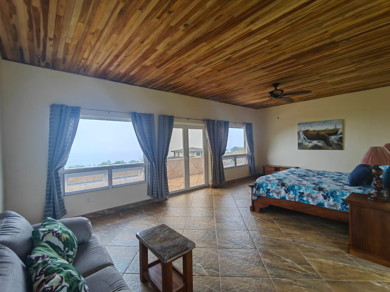 Luxury, Lake & Volcano View, 2BD/3BA Home in Gated Commuinty+1BD/1BA Apt photo 12