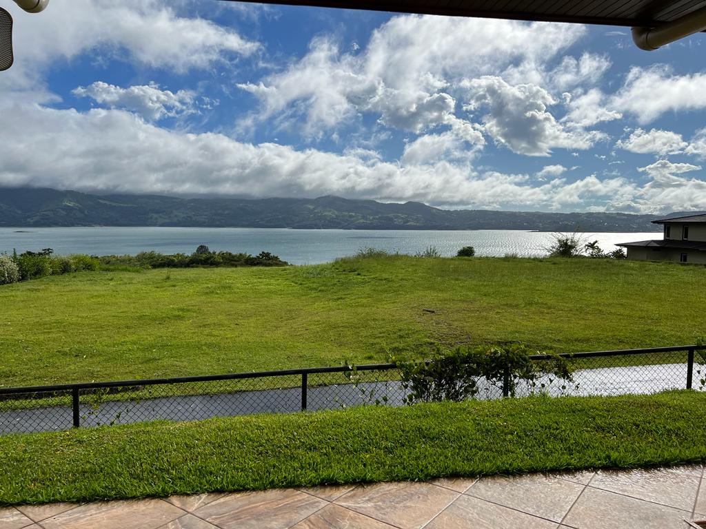 Luxury, Lake & Volcano View, 2BD/3BA Home in Gated Commuinty+1BD/1BA Apt photo 40