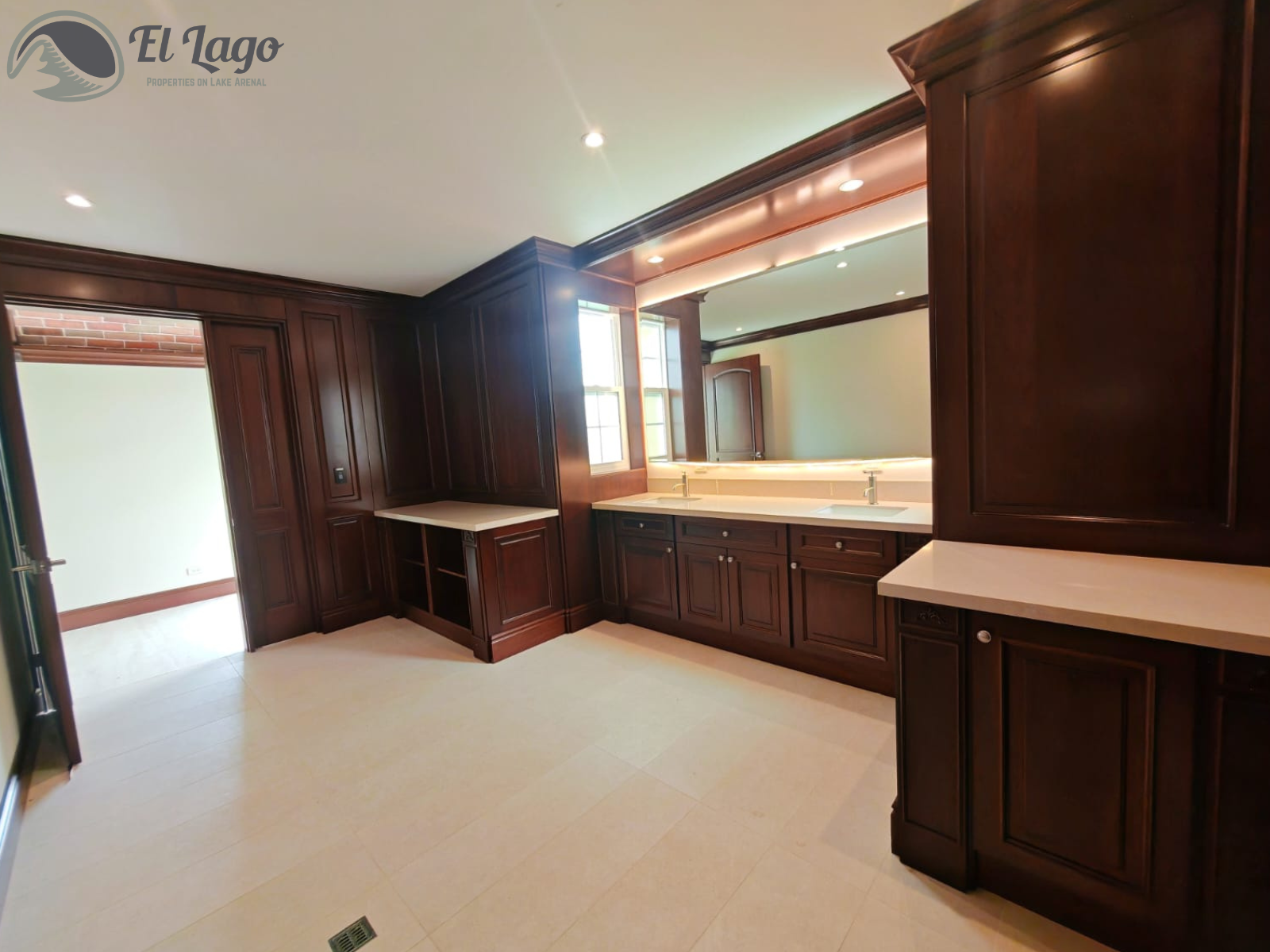 Luxury Estate w/ 8 BD, 9 BA, Private Forest, and Development Potential photo 76