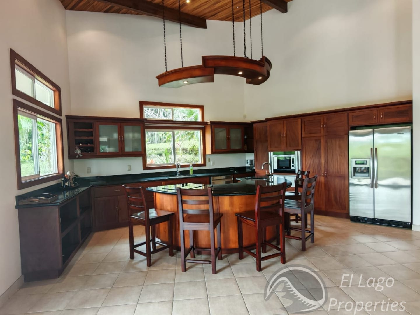 Luxurious Home 4 BD 4 BA With Amazing Lake Views In Nuevo Arenal  photo 9