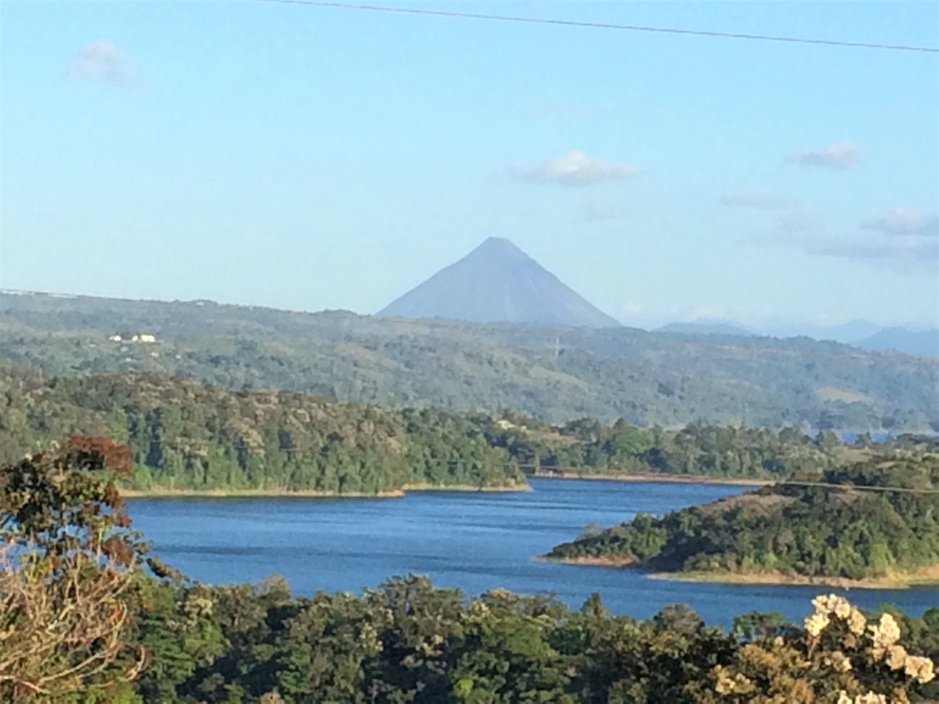 Stunning 374 m² 3BD 3BA Home with Expansive Lake and Volcano Views photo 40