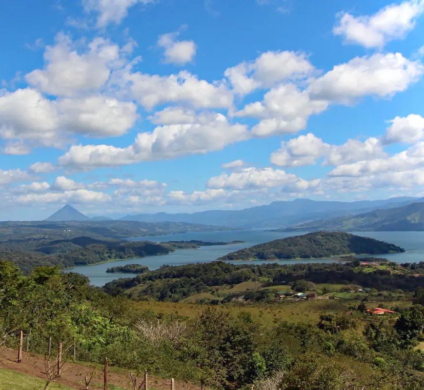 A brand-new luxury 2 BD/2 BA lake, volcano, & mountain view home  photo 46