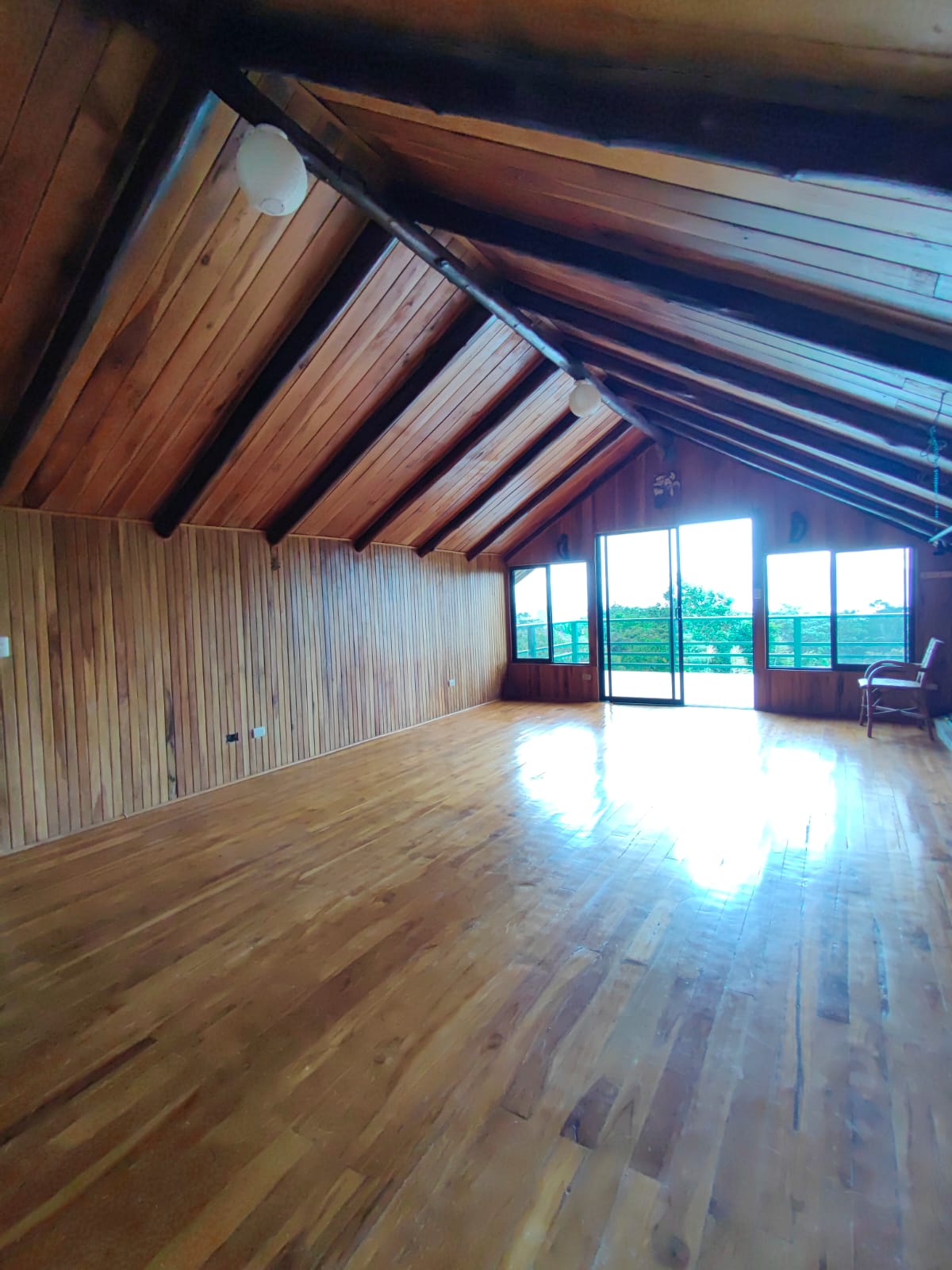 Beautiful, 2 Story, 3BD, 1BA A-Frame Home with Lake and Volcano Views- Nuevo Arenal photo 15