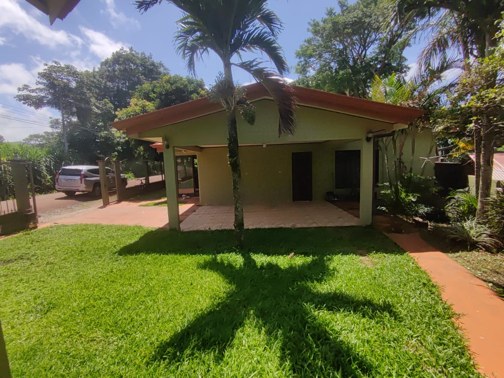 Lovely Home, 3 Bedrooms 2 Bathrooms In Downtown Tilarán photo 6