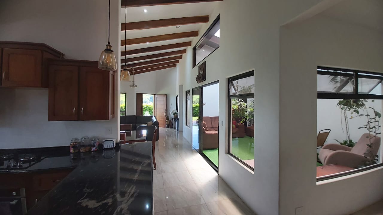 Lovely Home 4 Bedroom 2 Bathroom + Office In Bello Horizonte Tilarán photo 9