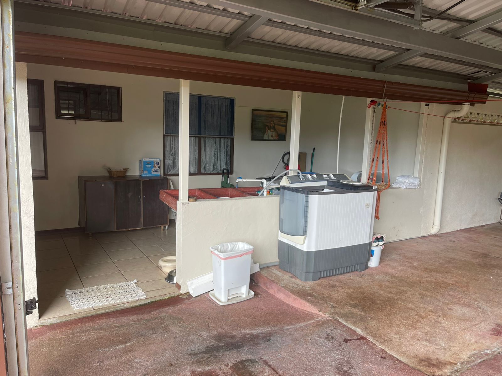 Charming 2 Bedroom 1 Bathroom Home in the Heart of Nuevo Arenal photo 27