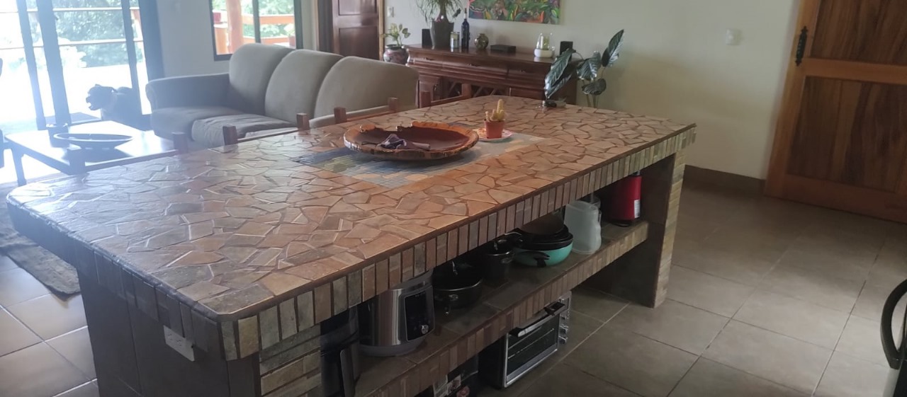 Stunning 2-bedroom, 2-bathroom home with Pool and Lake Arenal Views photo 14