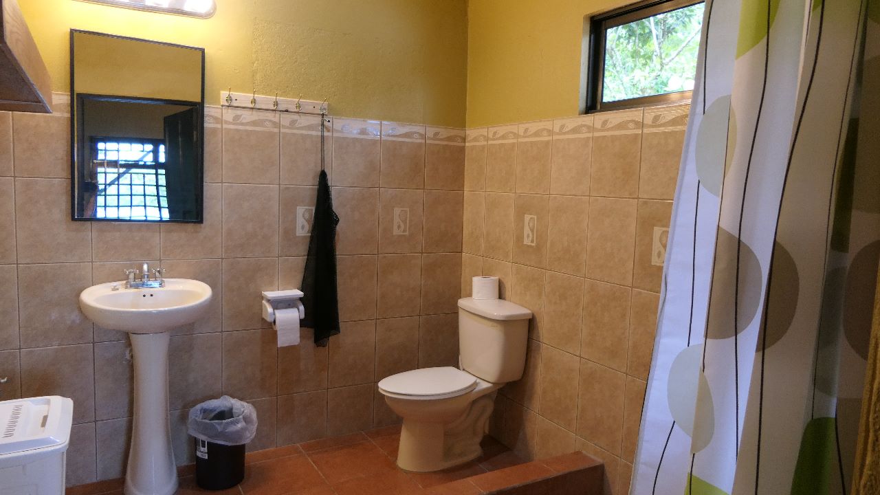 A very unique 1 Bedroom/1 Bathroom Boat House with lake access photo 12