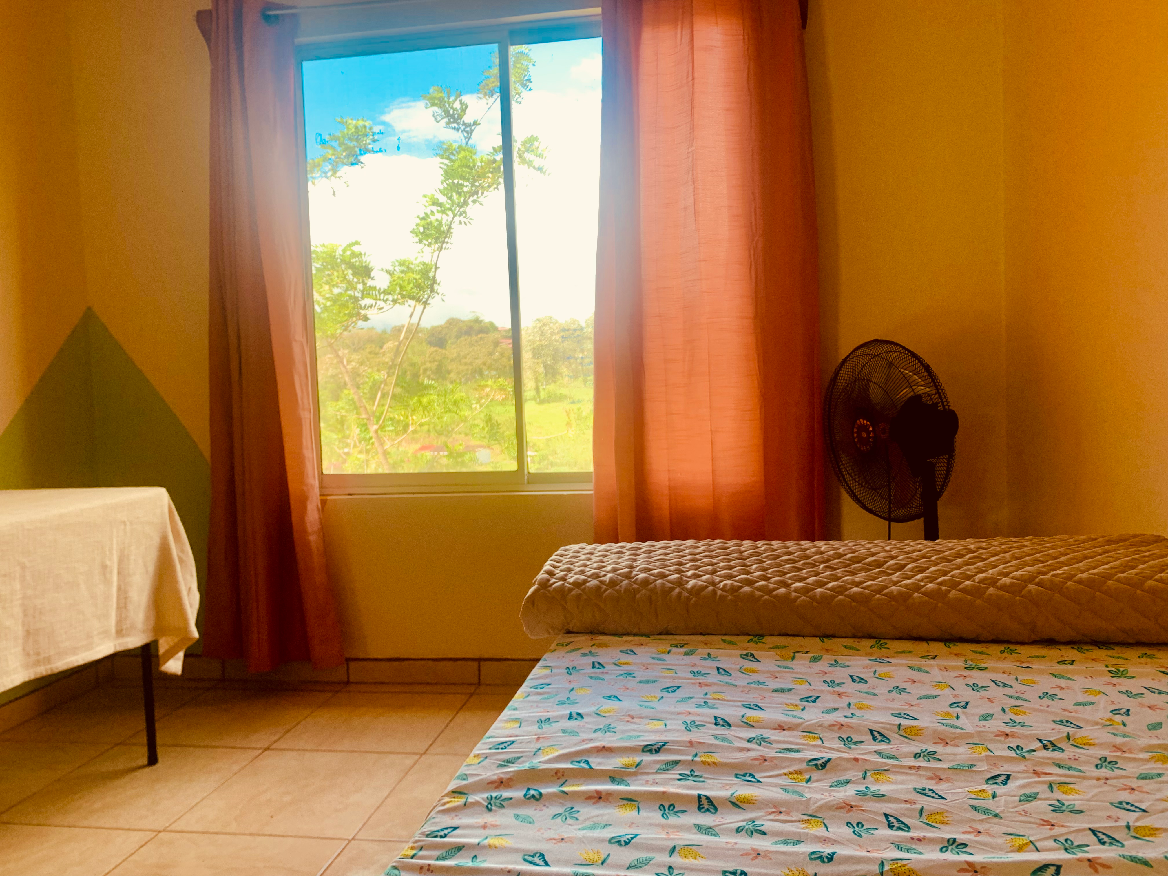 Cozy, 2BD/1BA House walking Distance to Downtown Nuevo Arenal photo 12