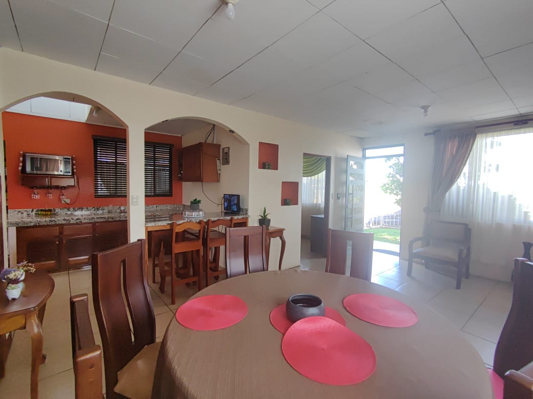 2 BD 1 BA , Corner Lot Home w/Incredible Mountain & Sunset Views in Tilarán photo 9