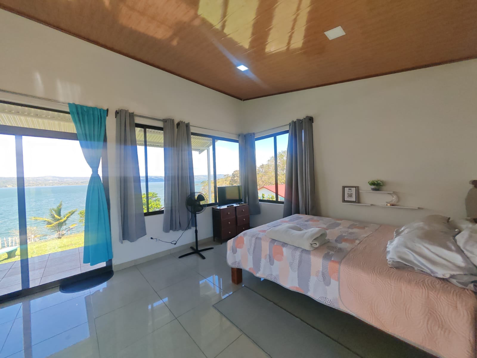  Beautiful Home 5BA 4BA and Two Casitas w/ Views of Lake Arenal & the Volcano photo 41