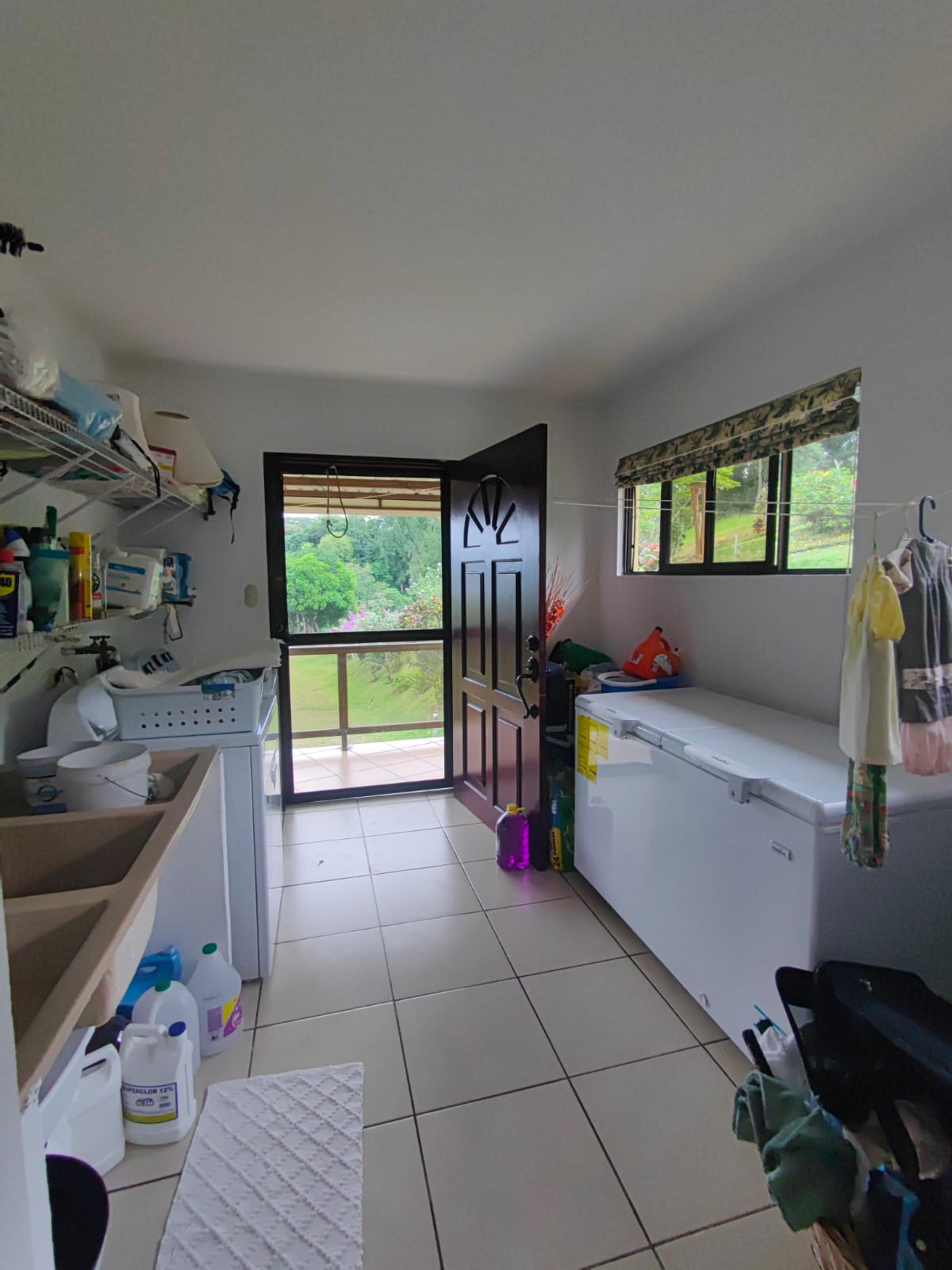 Sprawling, 2 BD/2 BA Home+Office+Apt+Stables+Green House in Tronadora photo 16