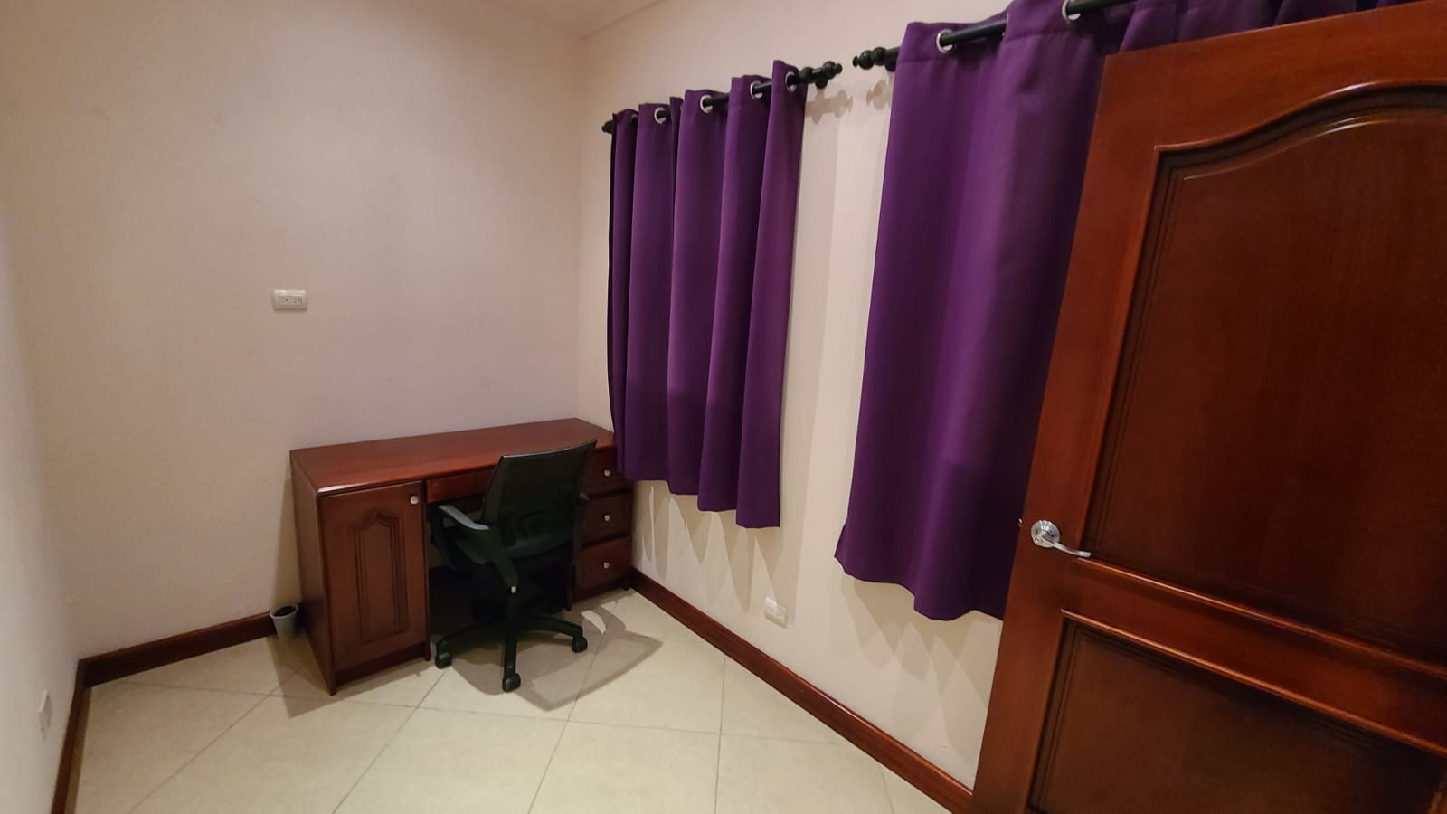 Spacious Two-Story House 3BD 2BA with Lake Arenal Views in Nuevo Arenal photo 15