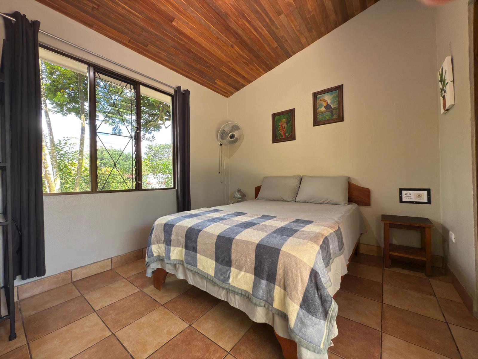 Commercial property: main house + 5 cabins + greenhouse + stable in Cinco Esquinas  photo 39