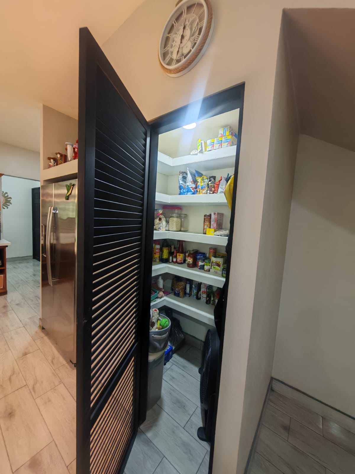 Spacious & Stylish Home 3BD 2BA + Apartment, Fully Furnished In Tronadora photo 15