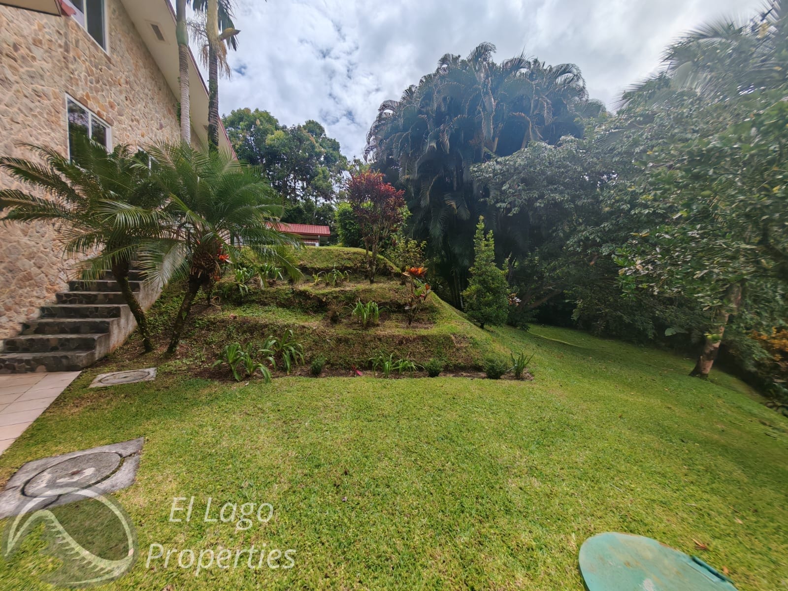 Luxurious Home 4 BD 4 BA With Amazing Lake Views In Nuevo Arenal  photo 42