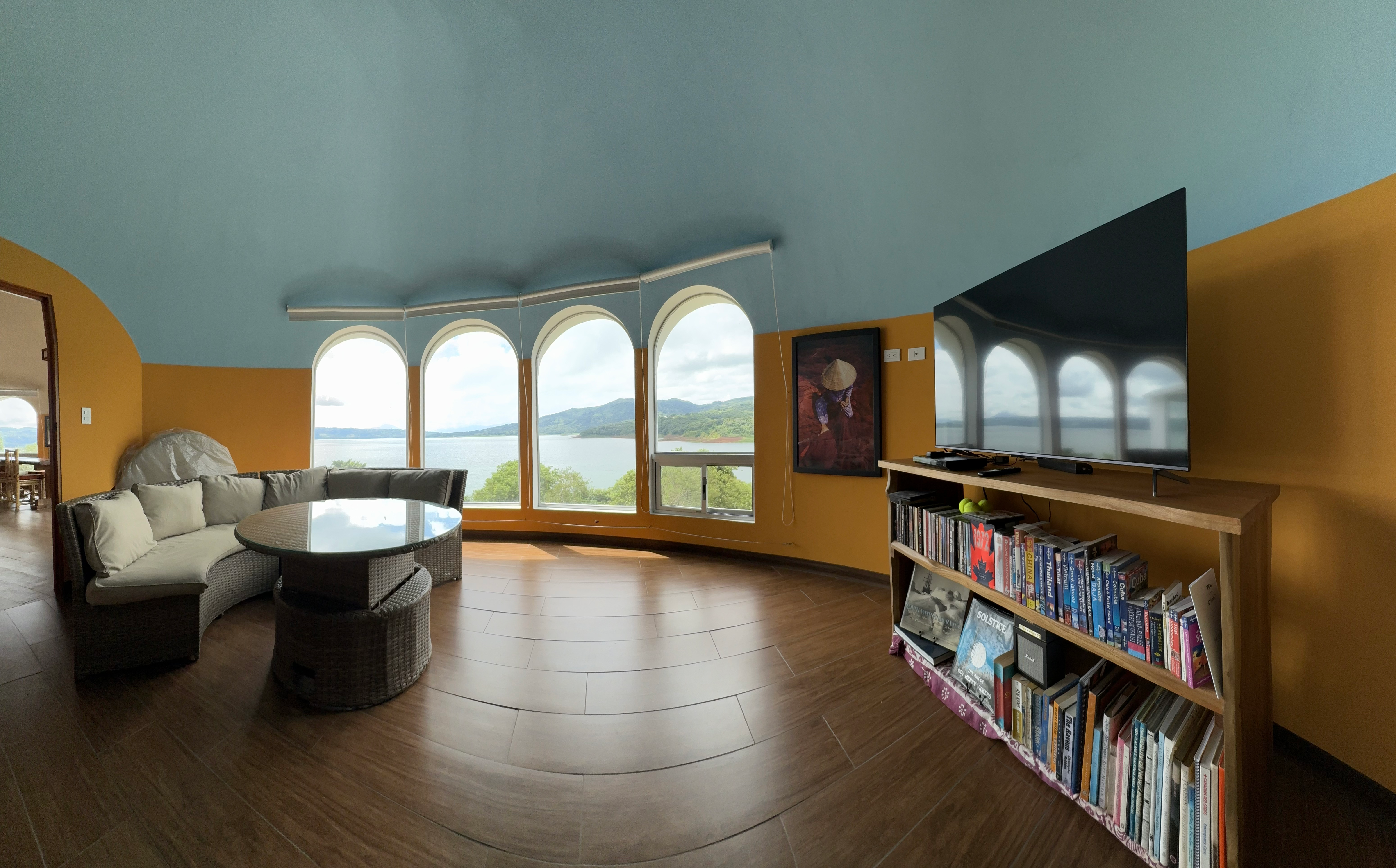 Spectacular Modern Dome-Style Home w/ Lake View & a Guest House in Tronadora photo 8