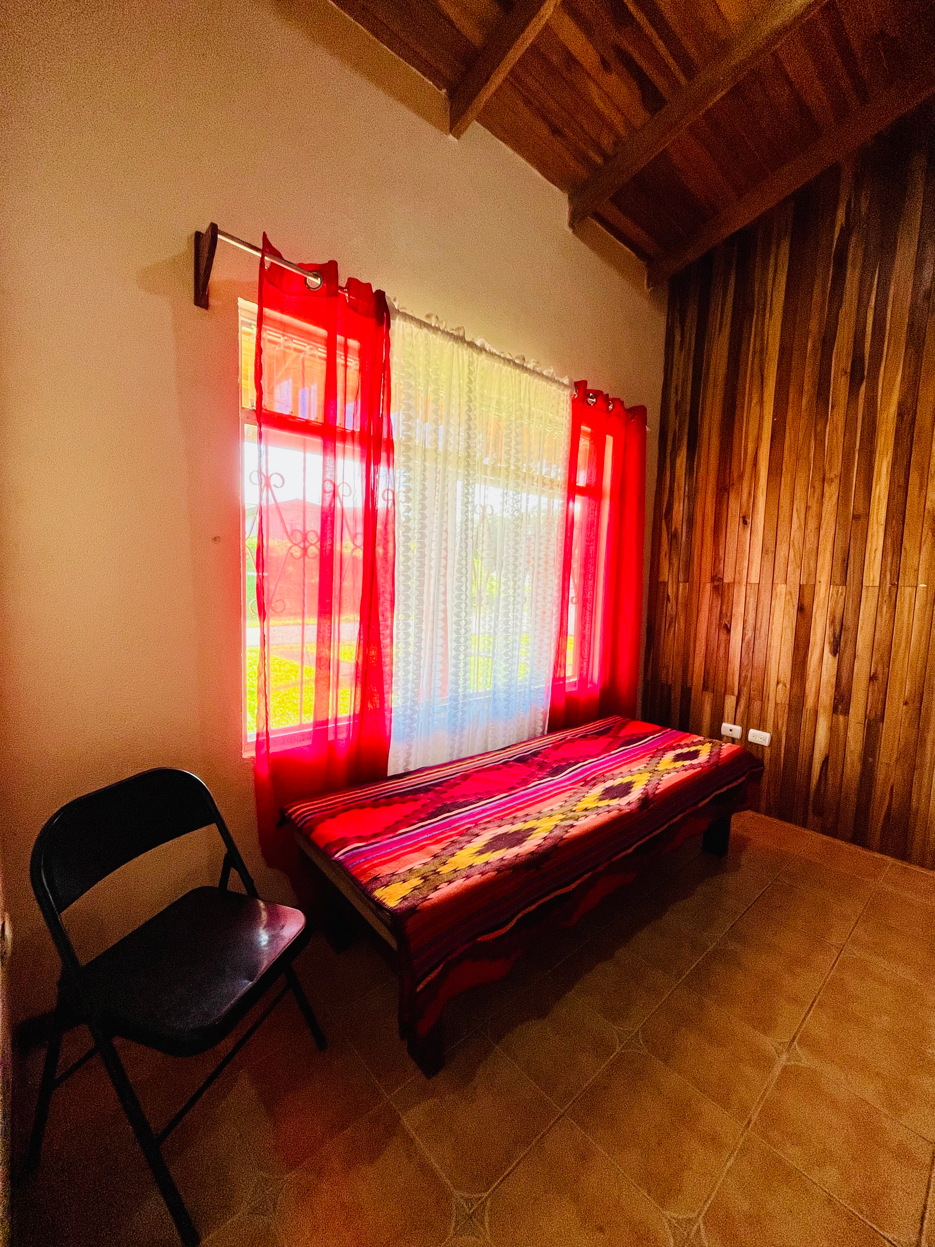 Cozy, 2BD/1BA House walking Distance to Downtown Nuevo Arenal photo 11