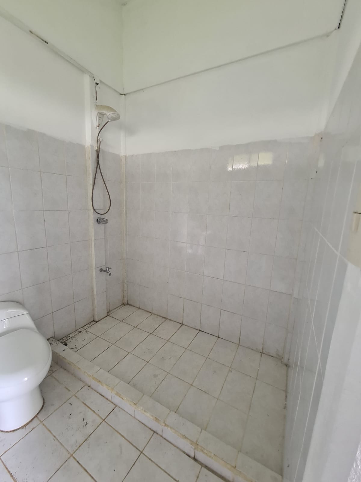 81,500 m2 (20.13 Acre) Lot with Lake and Volcano View in Nuevo Arenal photo 25