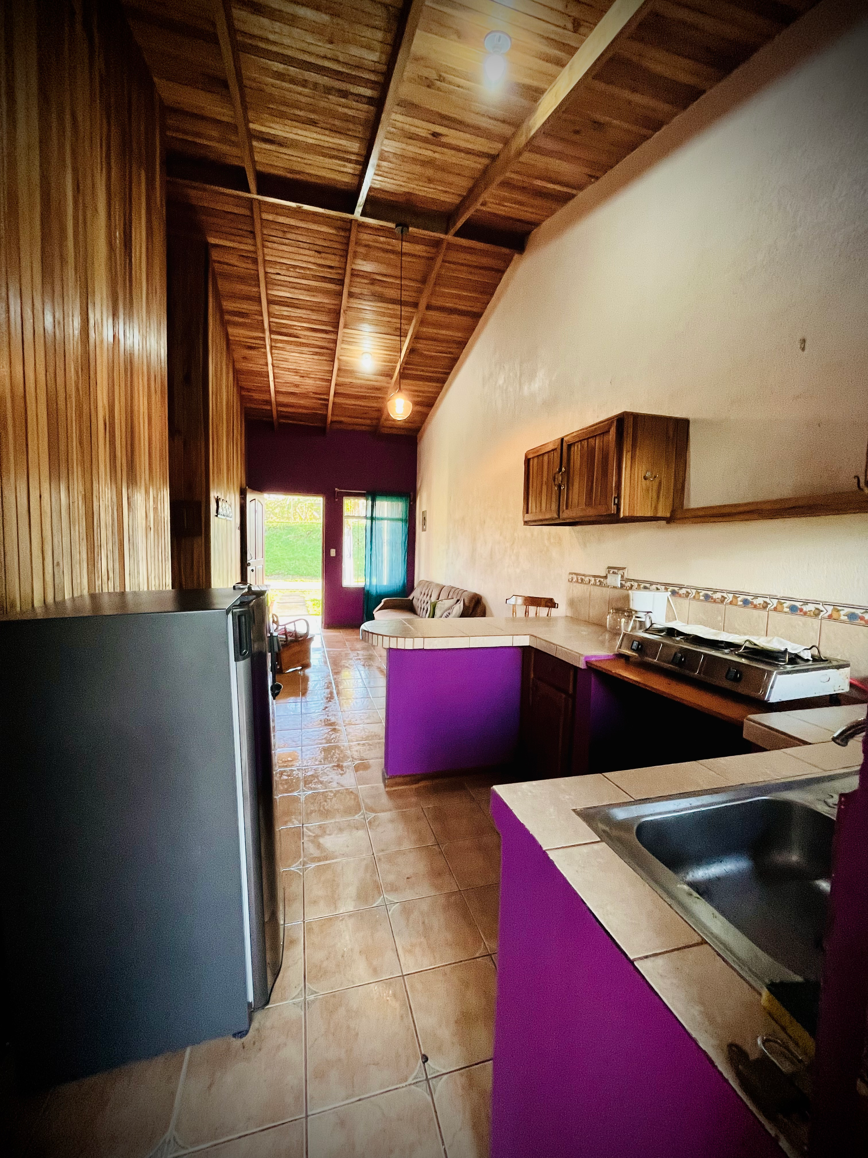 Cozy, 2BD/1BA House walking Distance to Downtown Nuevo Arenal photo 8