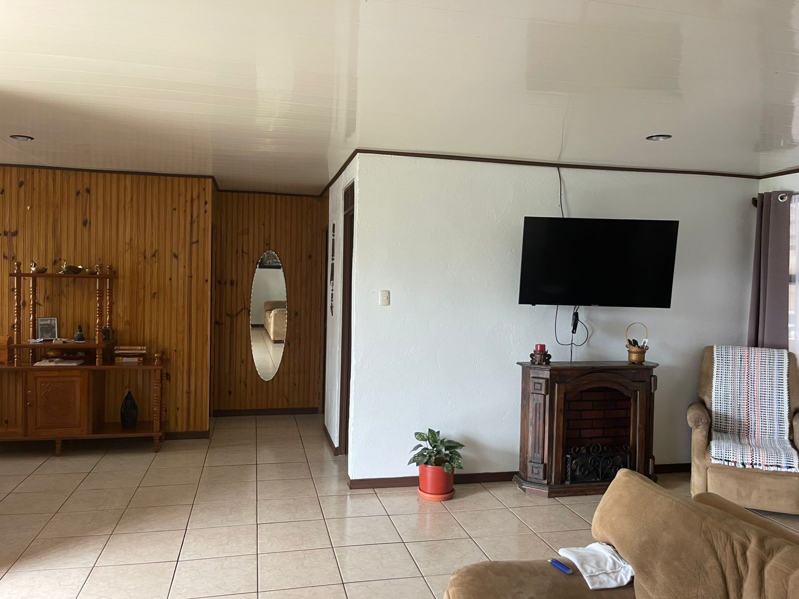 Charming 2 Bedroom 1 Bathroom Home in the Heart of Nuevo Arenal photo 10