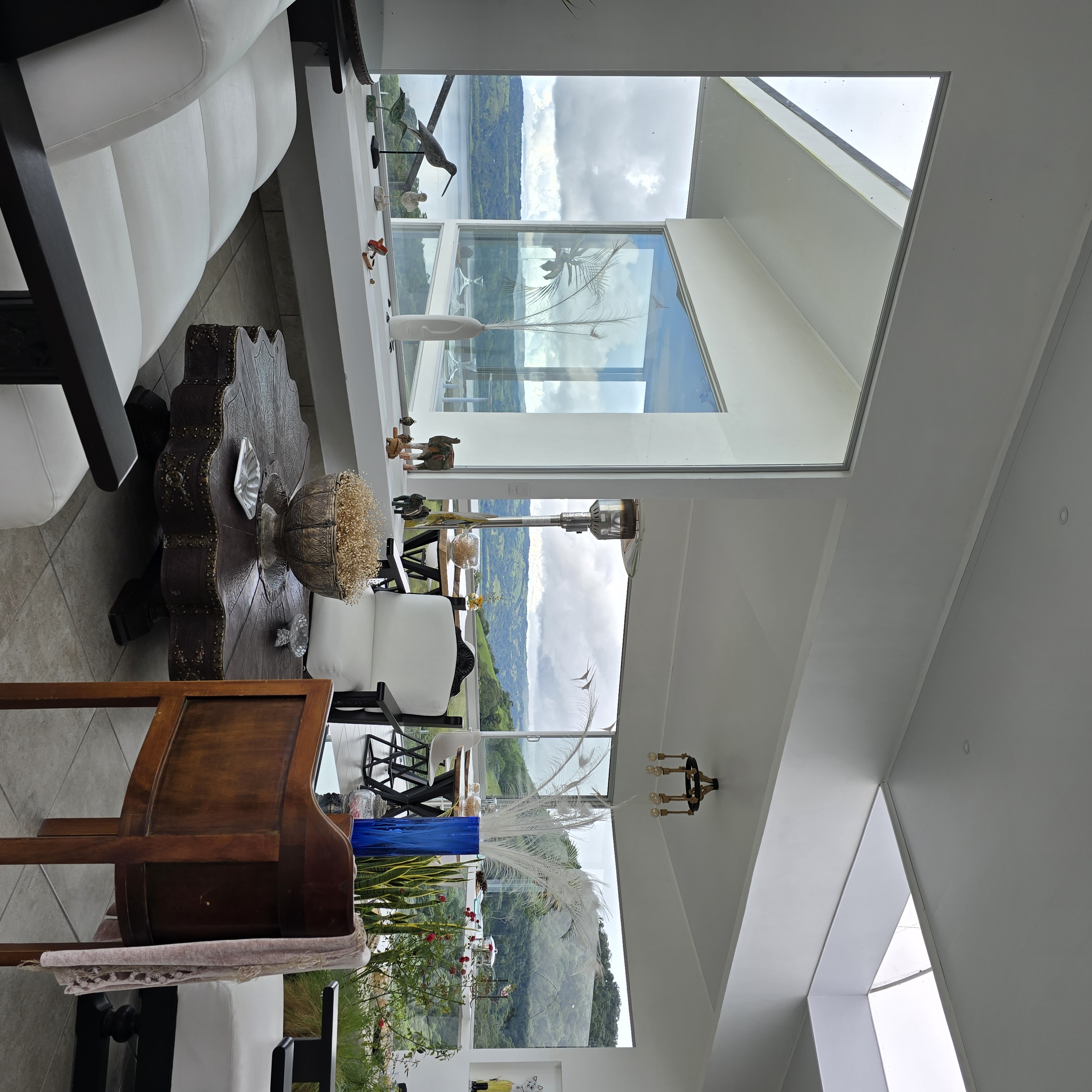 Luxurious Residential Complex with Income Potential in Tronadora photo 7